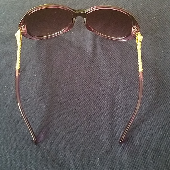 Sunglasses - Picture 3 of 6